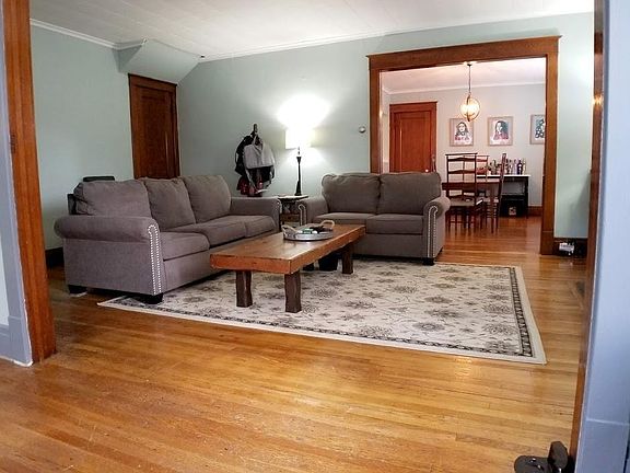 Sunroom (Before Updating Trim Paint)
