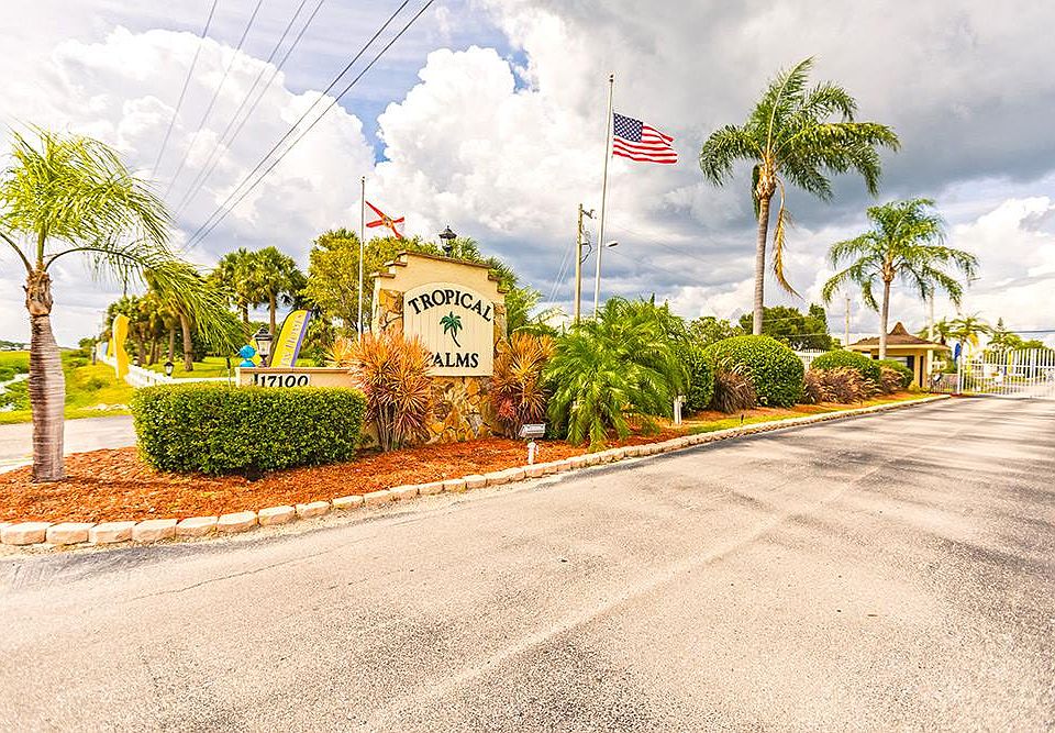 1st image of 17100 Tamiami Trl #93