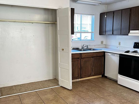 4th image of 201 College Blvd E Unit 45