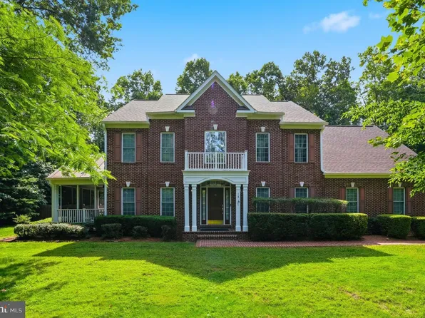 13301 Dumfries Rd, Manassas, VA 20112
