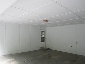 4th image of 2650 Valleydale Dr NW