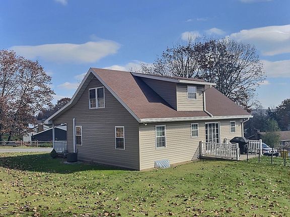 4th image of 101 Royalwood Dr