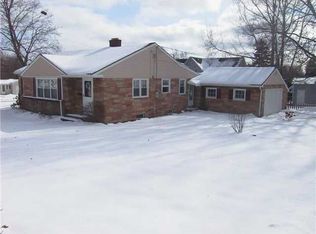 75 Woodland Dr, Greece, NY 14612