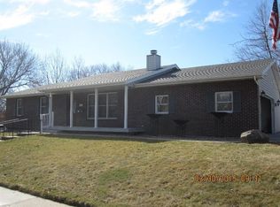 416 C Ave E, Oskaloosa, IA 52577