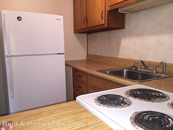 3rd image of 514 5th Ave APT C