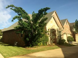 1132 Villas Creek Dr, Edmond, OK 73003