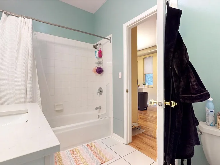 1340 N Dean St #1 — Photo 11