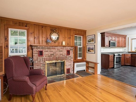 5th image of 14 Harrison Ave