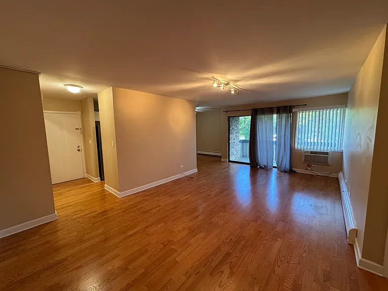 1806 Hemlock Pl #206 — Photo 9