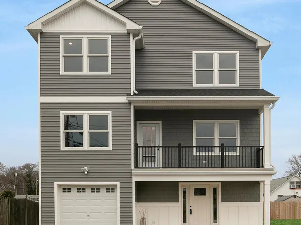 68 Ideal Avenue, North Middletown, NJ 07748