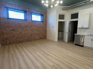 113 E Broadway St #C, Bolivar, MO 65613