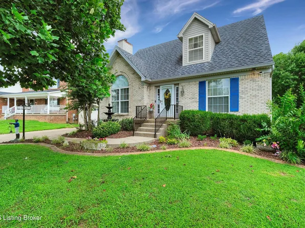 10527 Leven Blvd, Louisville, KY 40229