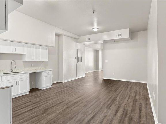 3rd image of 1824 Oretha Castle Haley Blvd APT 404