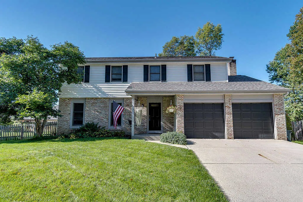 737 McDonell Pl photo 1