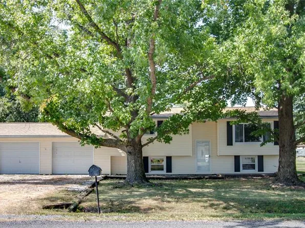 23309 Glenda Ave, Jerseyville, IL 62052