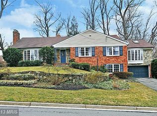 3210 N Vermont St, Arlington, VA 22207