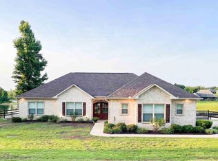 8 Lewis Ln, Texarkana, TX 75501