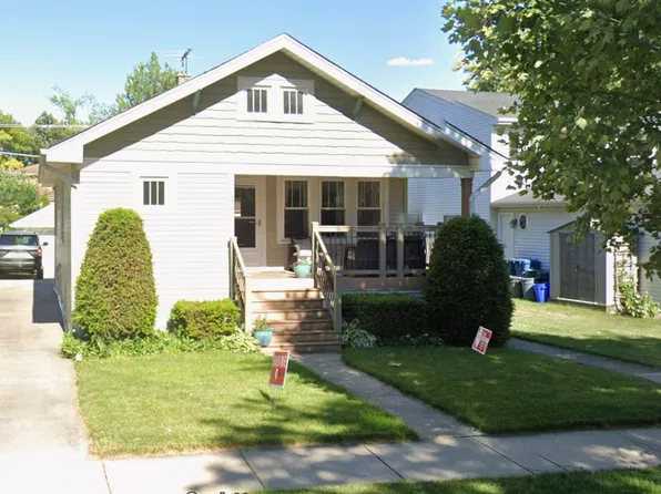 217 N Walnut St, Elmhurst, IL 60126