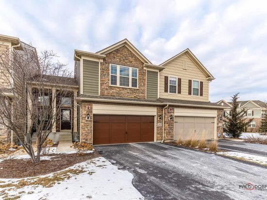 253 Belmont Dr, Lincolnshire, IL 60069