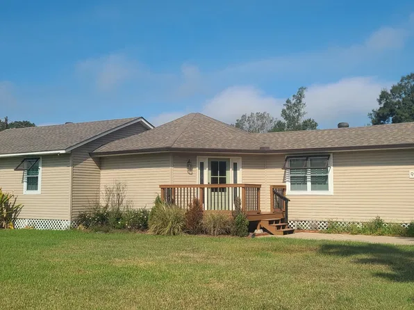 9103 Springfield Rd, Denham Springs, LA 70706