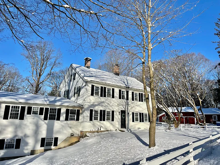 26 Pine St — Photo 16