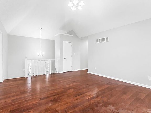 2nd image of 7307 E 118th Pl