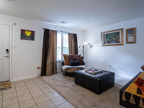 3rd image of 1713 Fernwood Dr