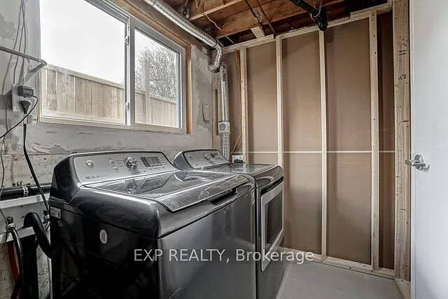 47 Reiner Cres #BASEMENT — Photo 8