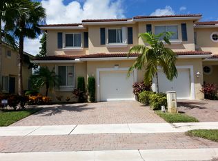 3040 N Evergreen Cir, Boynton Beach, FL 33426