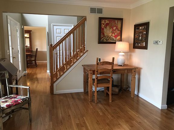 4th image of 5998 Lakewood Drive