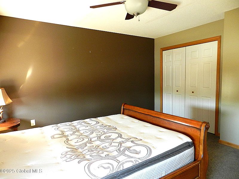 4th image of 13 Pheasant Way