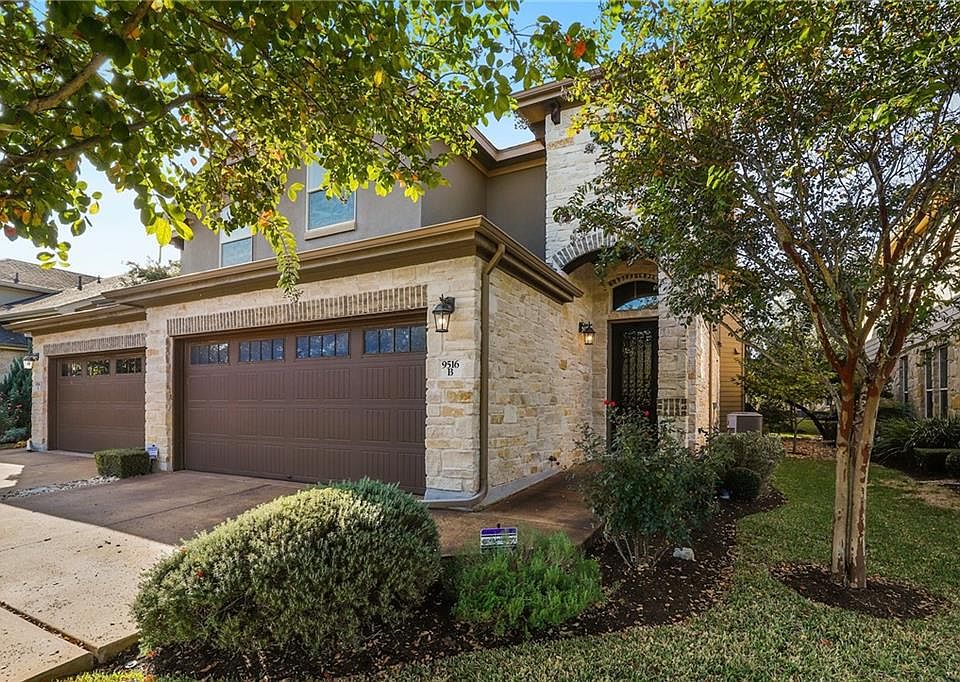 1st image of 9516 Solana Vista Loop #B