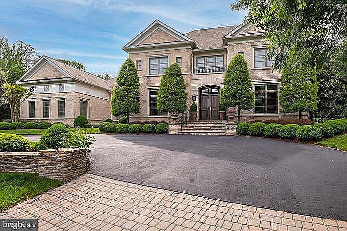 1st image of 8100 Spring Hill Farm Dr