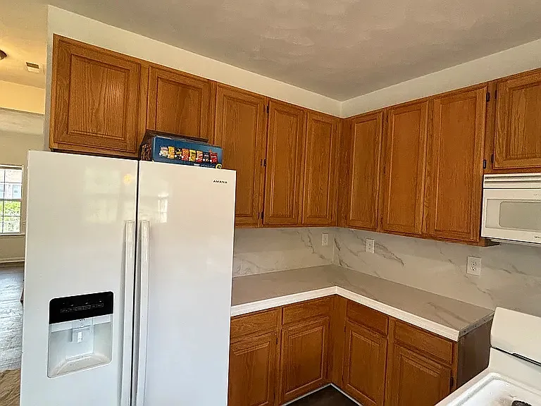 2437 Annie Cir — Photo 8