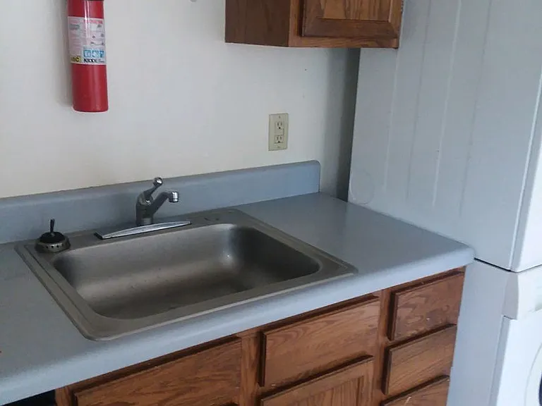 109 Observatory Ave — Photo 24