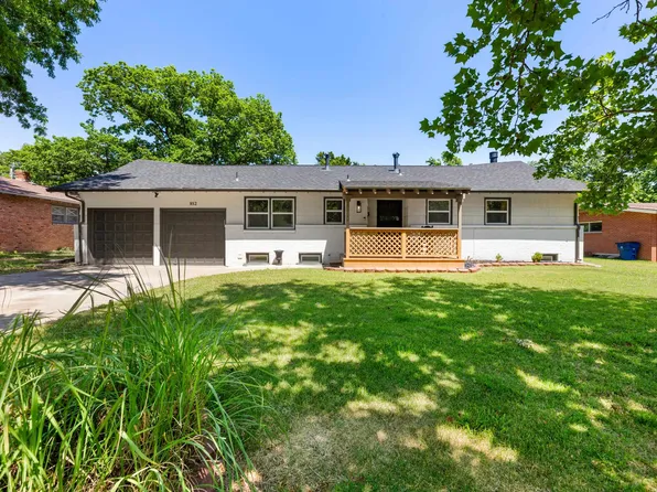 852 N Caddy Ln, Wichita, KS 67212