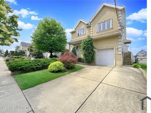 164 Lee Ave FLOOR 2