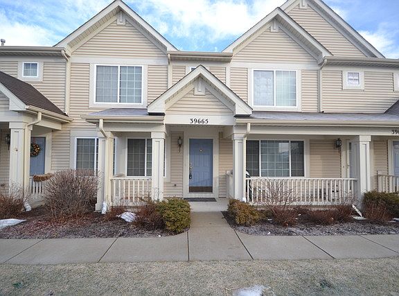 3rd image of 39665 N Warren Ln