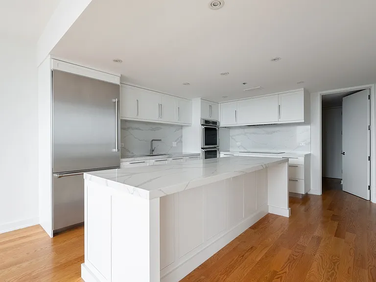 180 E Pearson St #4706 — Photo 9