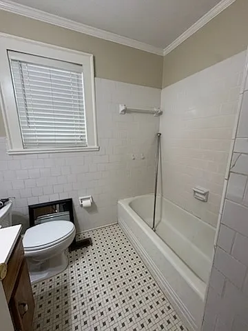 1020 Hancock Dr — Photo 6
