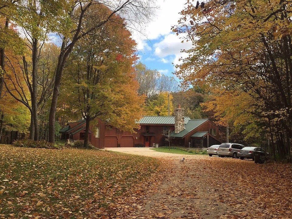 1st image of 3060 S Ramshorn Dr