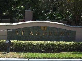 12112 Saint Andrews Pl APT 204, Hollywood, FL 33025