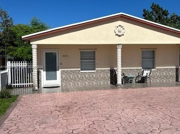 6373 Rodman St, Hollywood, FL 33023