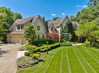 33W551 Hub Rd, Wayne, IL 60184