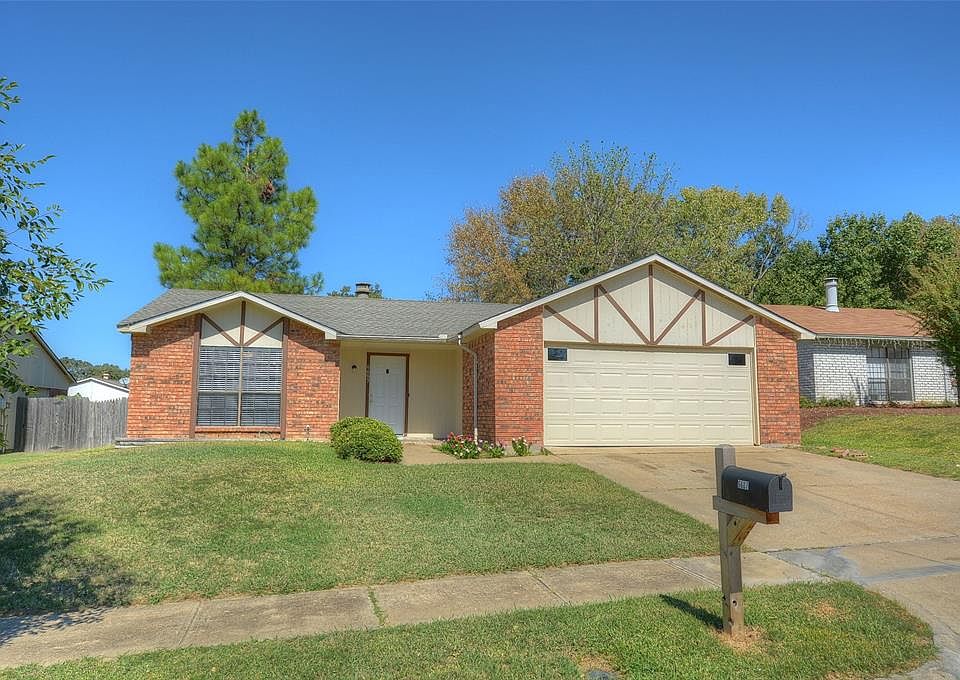 1st image of 6607 Greenfield Dr