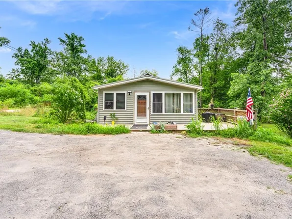 223 North Drive, Saugerties, NY 12477