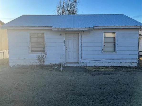 509 N B Ave, Cement, OK 73017