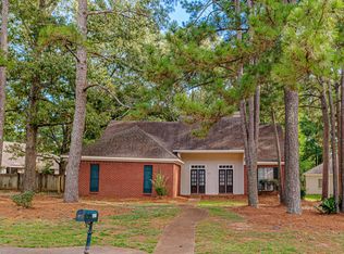 421 Violet Dr, Madison, MS 39110