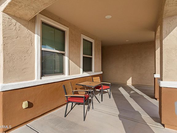 4th image of 26820 W KERRY Lane