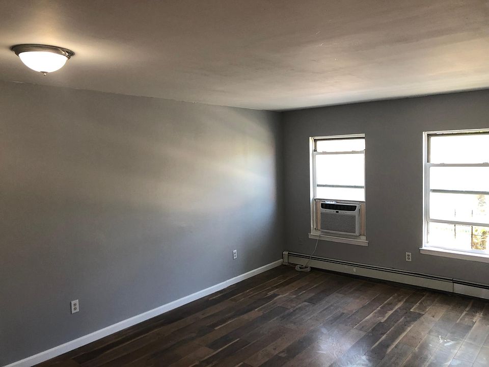 Large, sun drenched living room